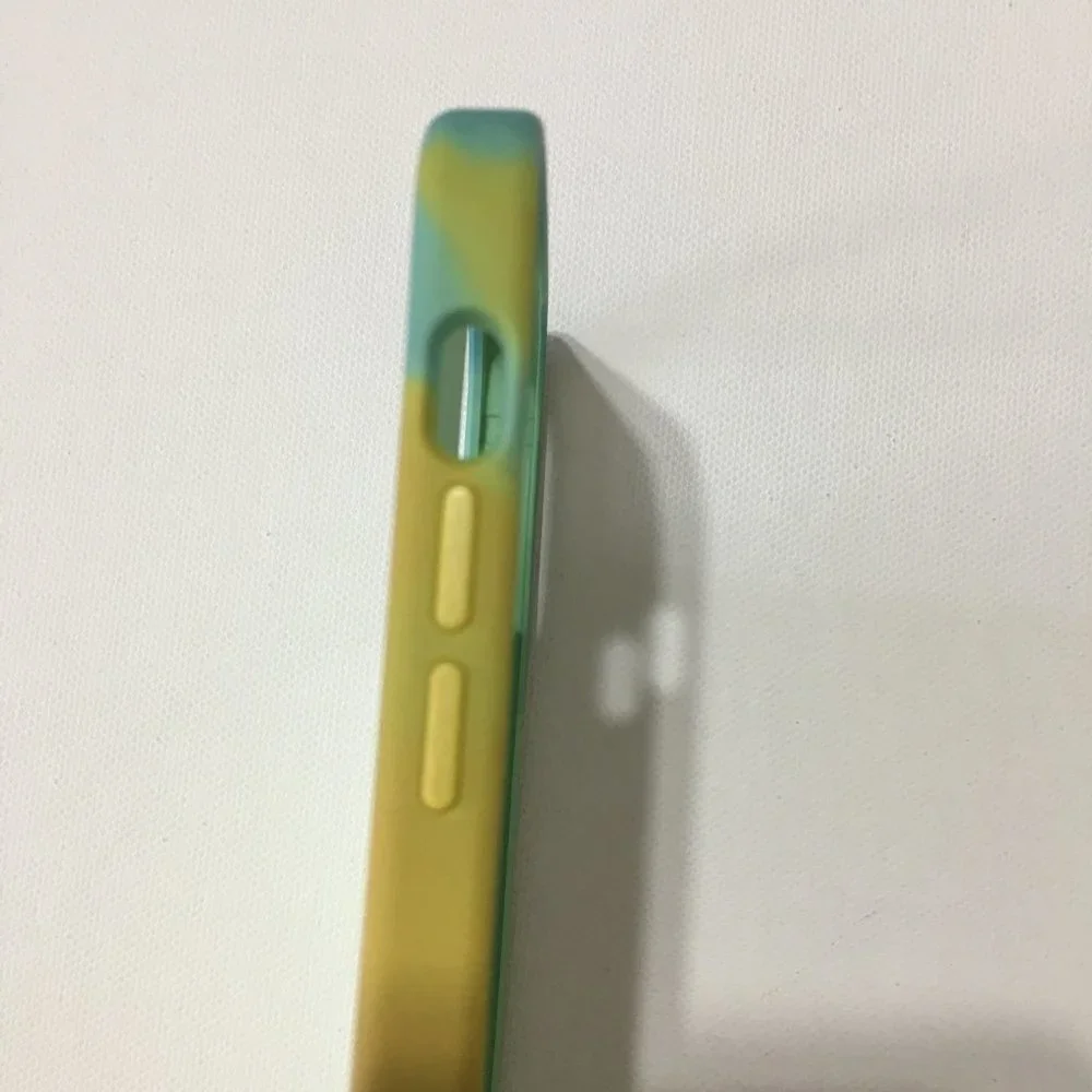 iphone 11 cell phone Cases Yellow Green Excellent!